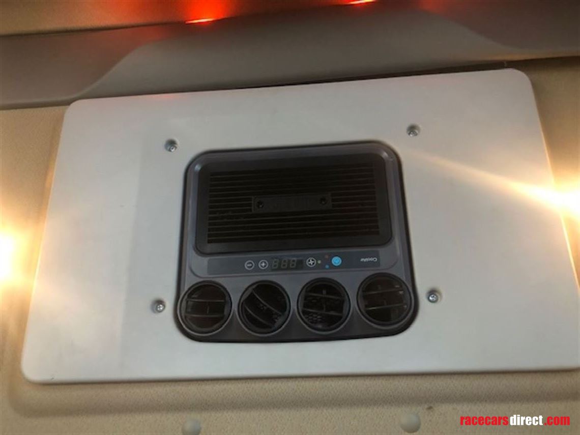 6-car-race-trailer-daf-tractor-unit