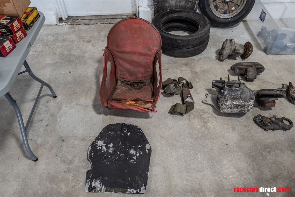pair-of-early-cooper-f3-manx-norton-500cc-pro