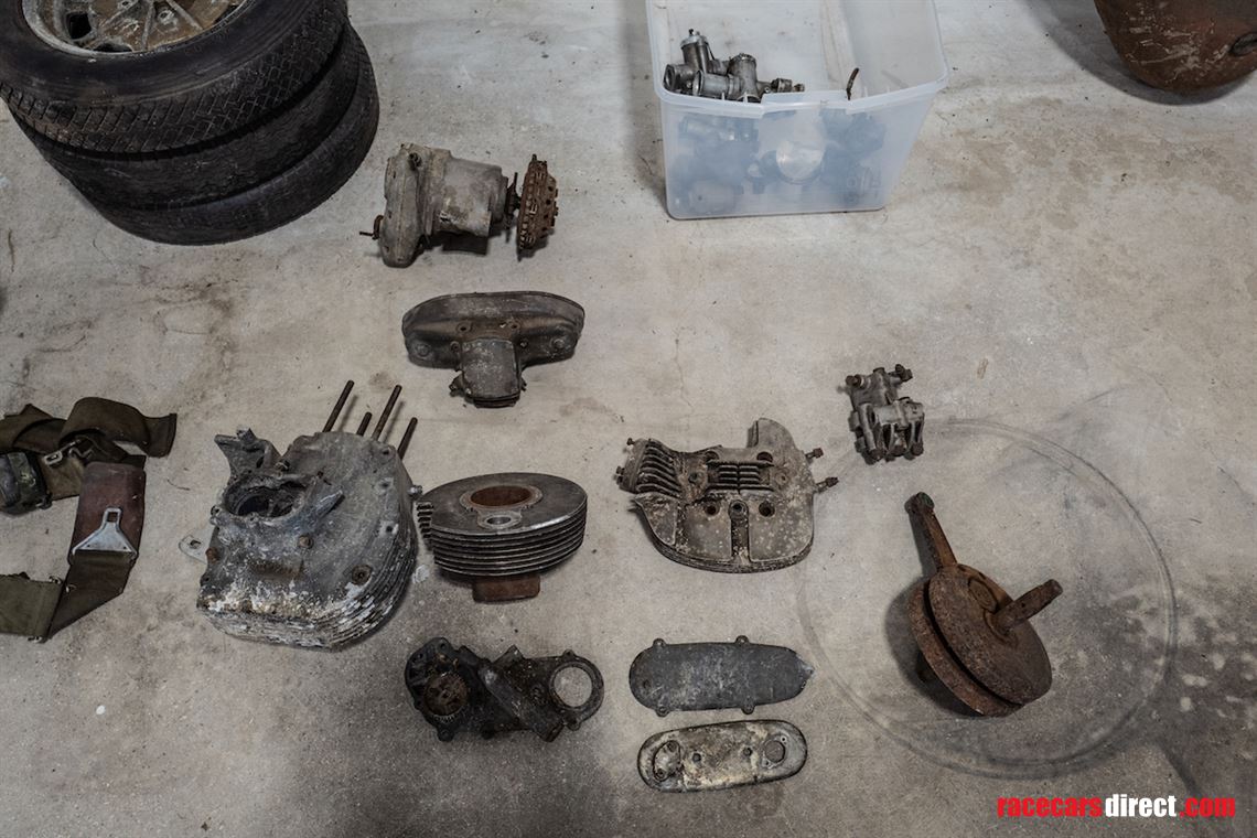 pair-of-early-cooper-f3-manx-norton-500cc-pro