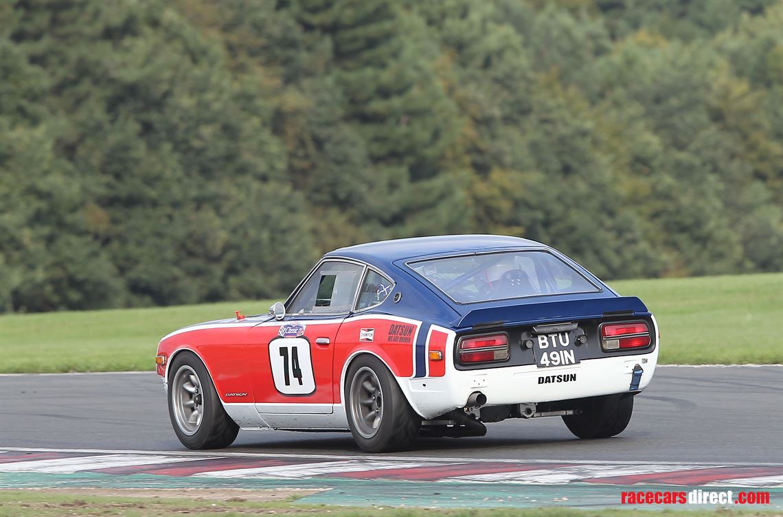 datsun-240z--3-litre