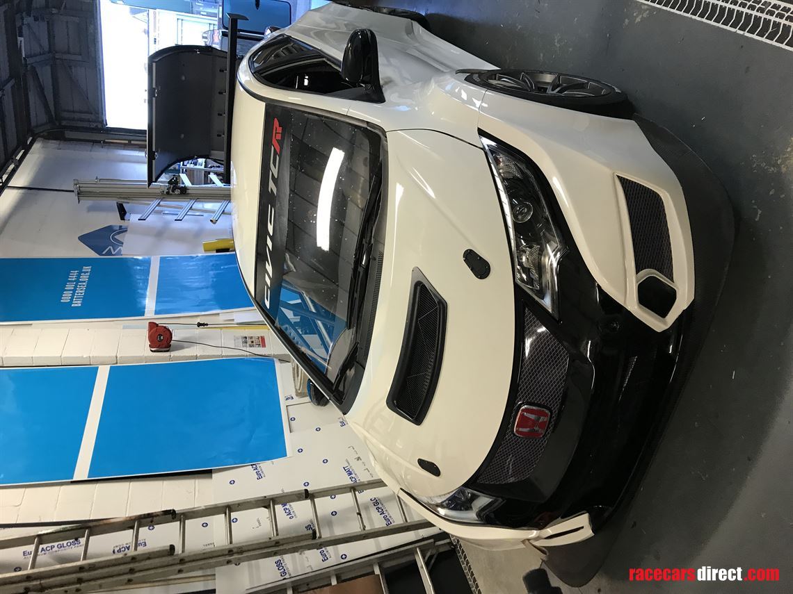 2016-honda-civic-tcr-fk2