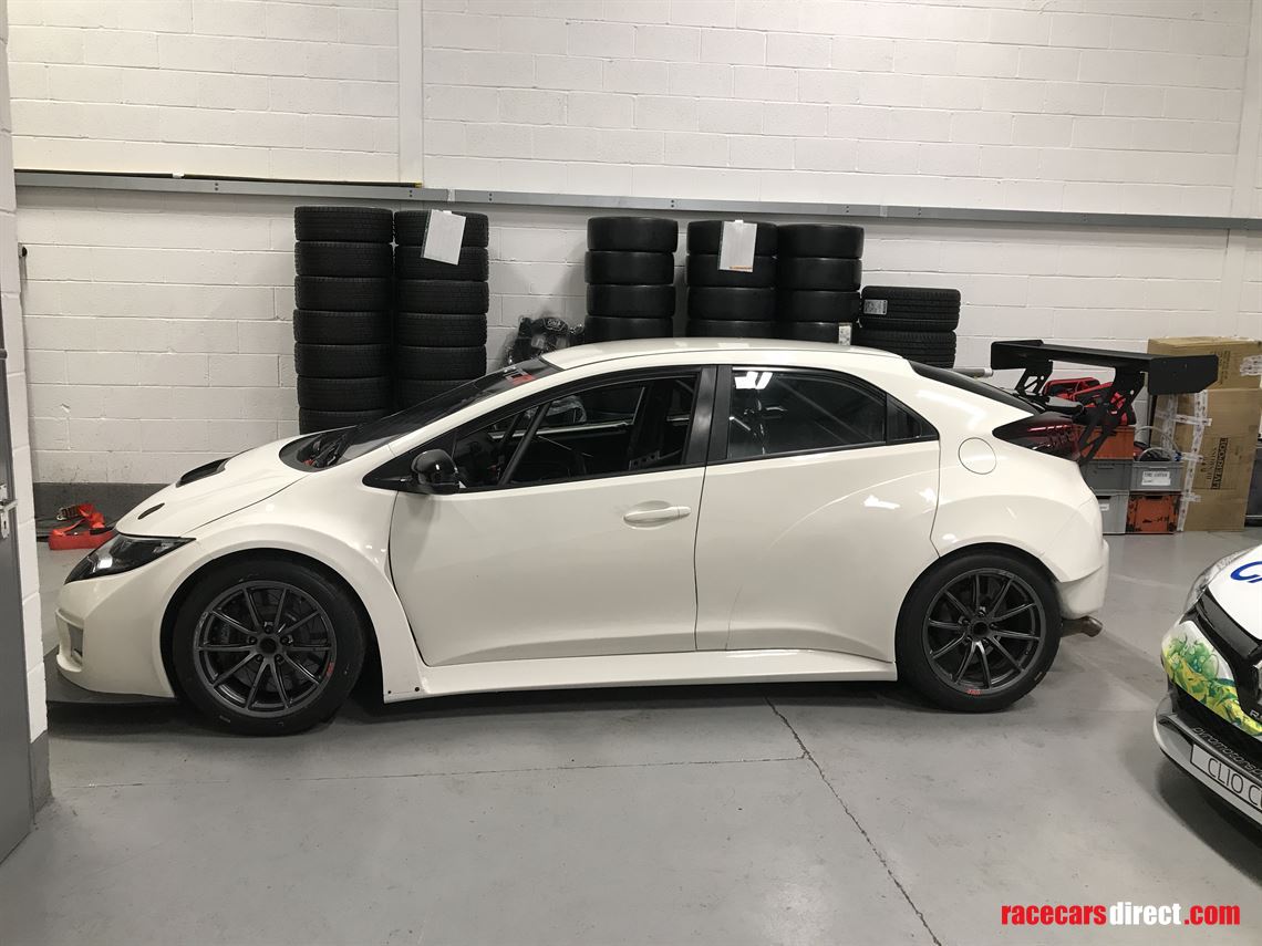 2016-honda-civic-tcr-fk2