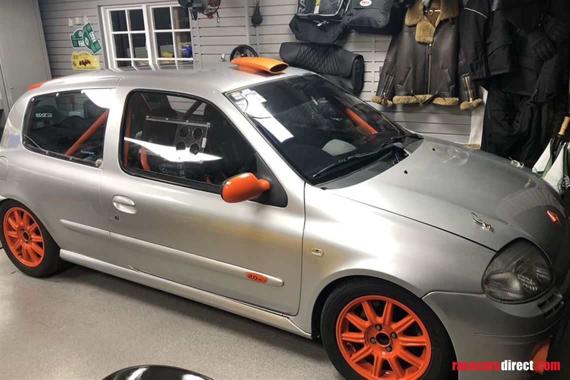 clio-172-phase-1-track-car