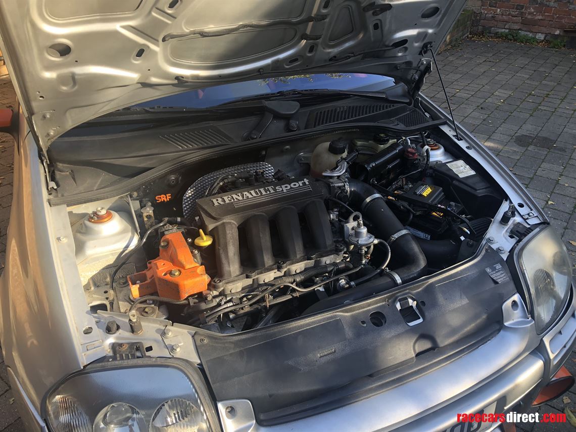 clio-172-phase-1-track-car