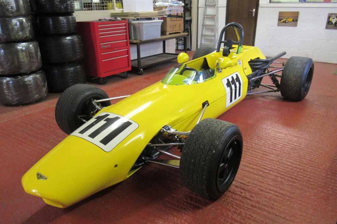 chevron-b17-formula-3---must-be-sold