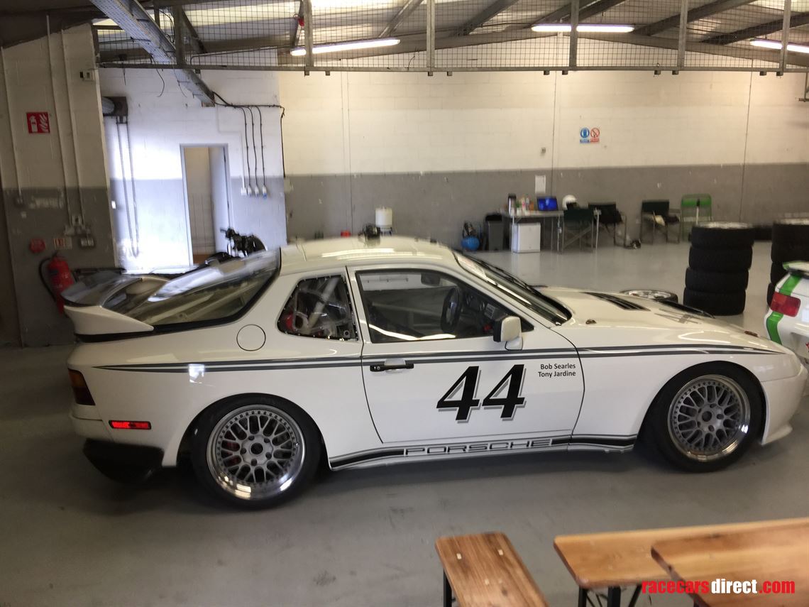 1987-porsche-944-turbo-racecar