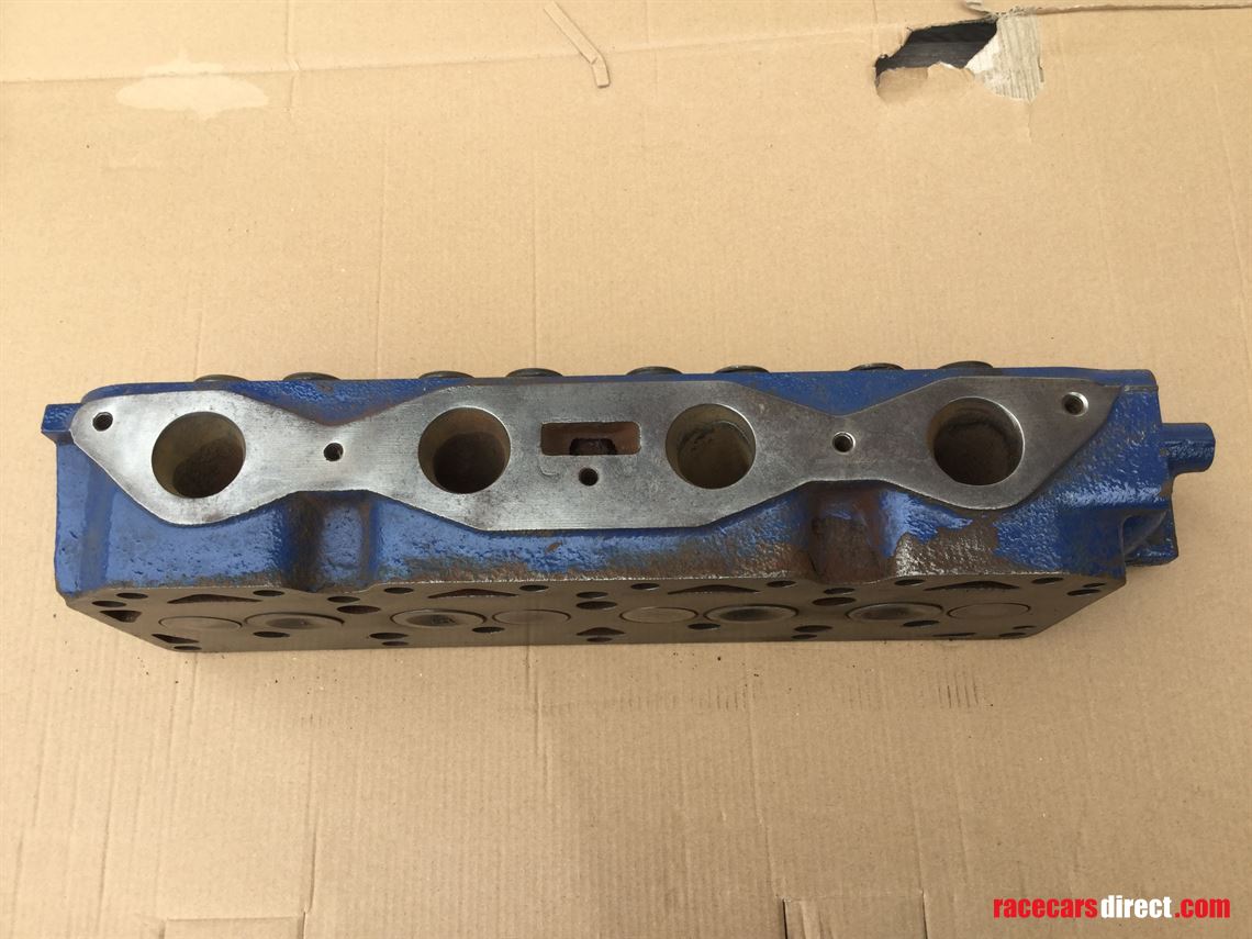 formula-ford-1600-cylinder-head
