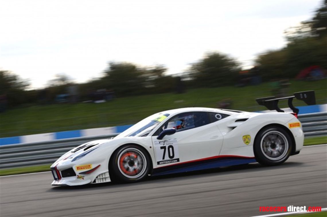 ferrari-488-challenge