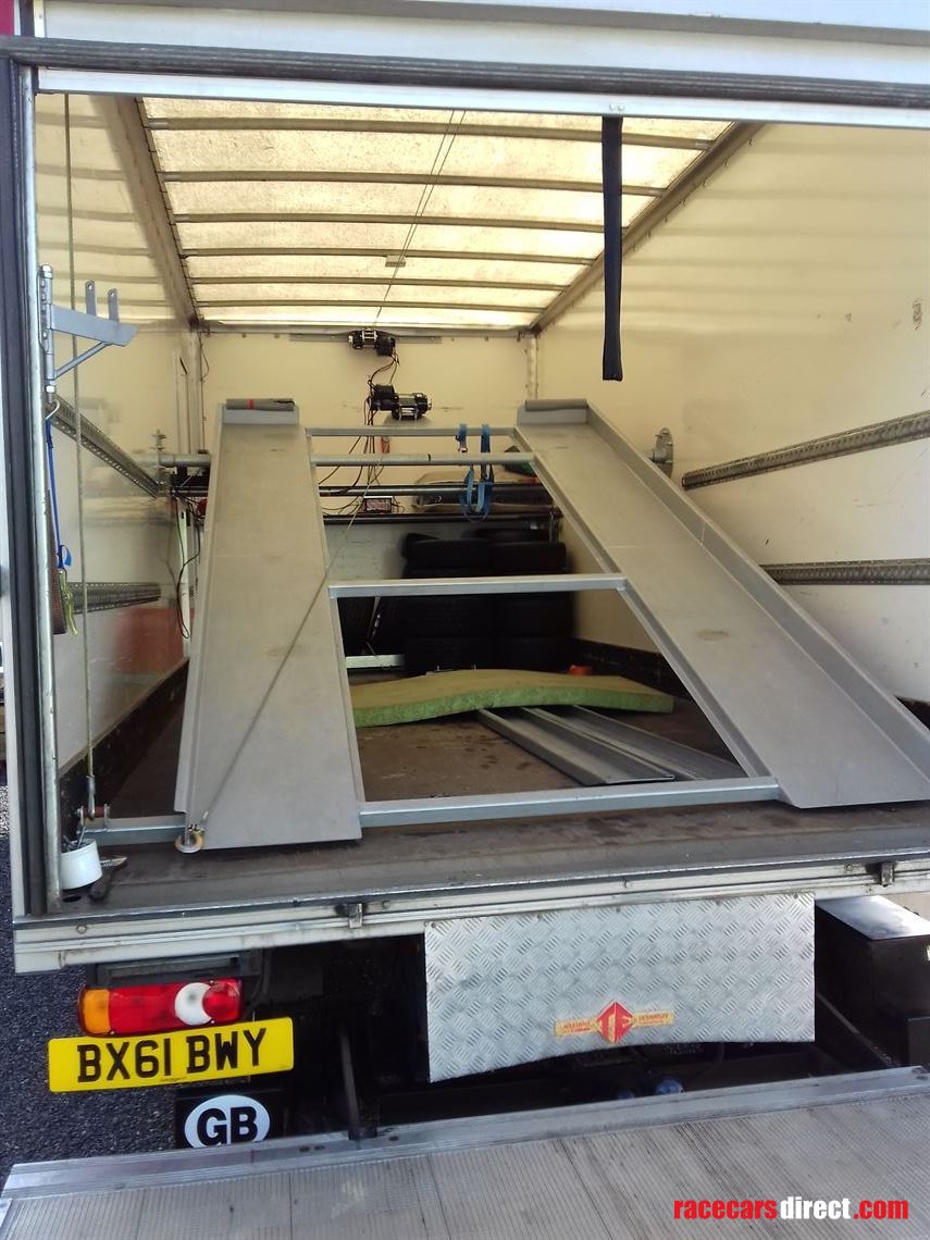 renault-midlum-75t-race-transporter