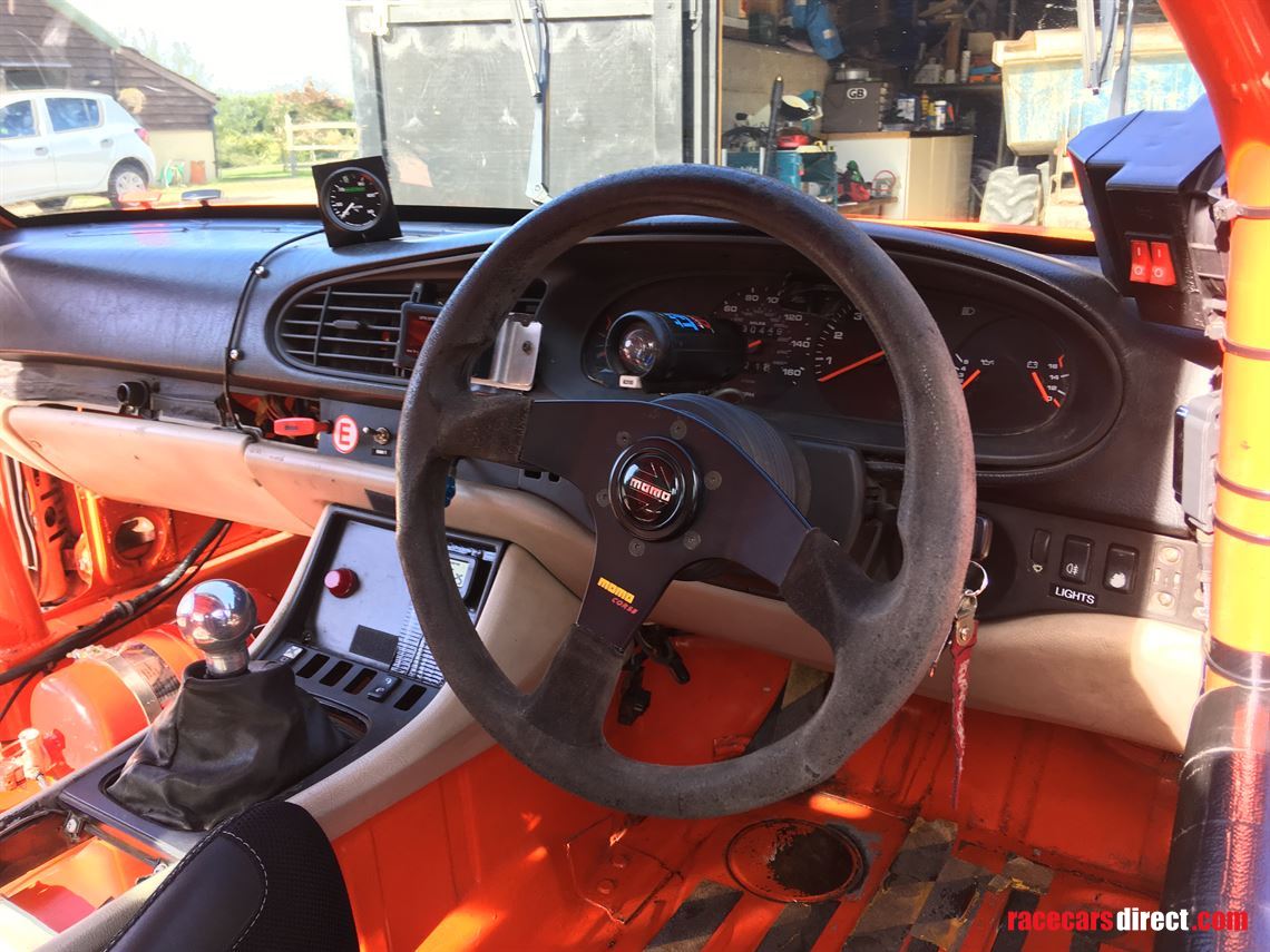 porsche-944-s2-race-car