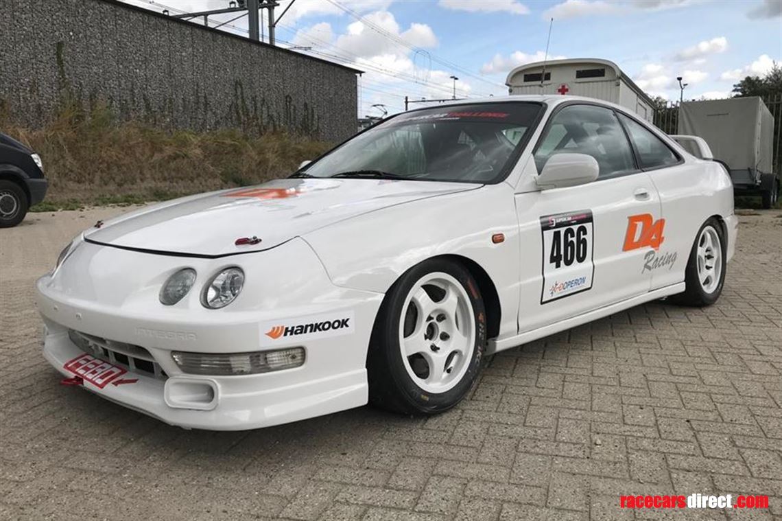 for-sale-is-this-honda-integra-type-r-dc2-bui