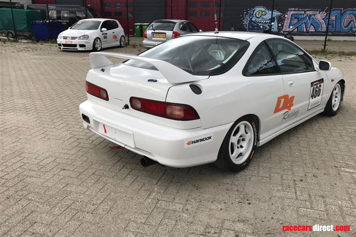 for-sale-is-this-honda-integra-type-r-dc2-bui