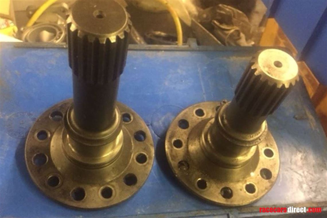 pair-hewland-mk9-output-shafts