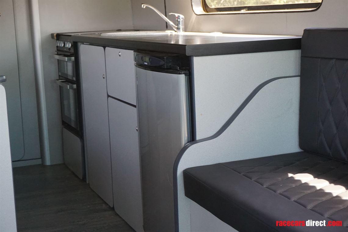 volvo-440-newly-converted-race-coach