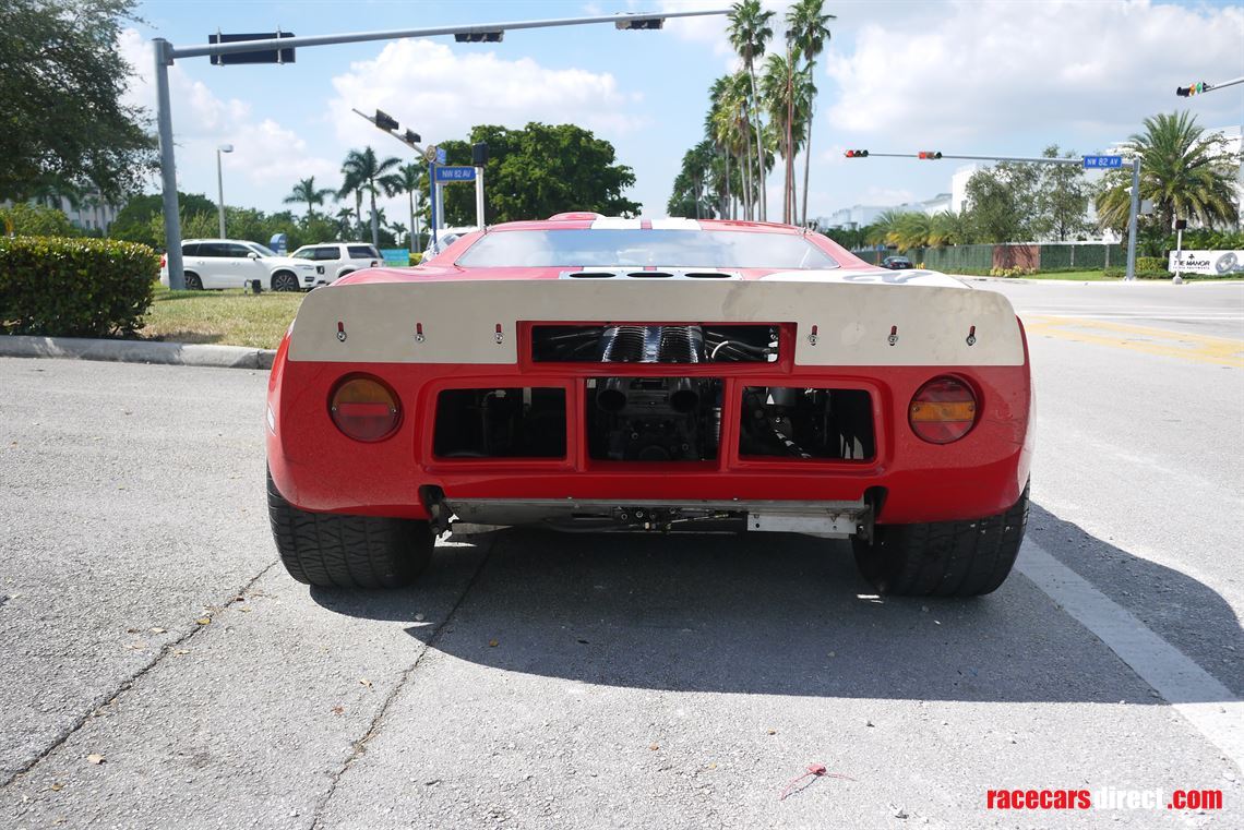1966-ford-gt40-mk1-rcr-replica
