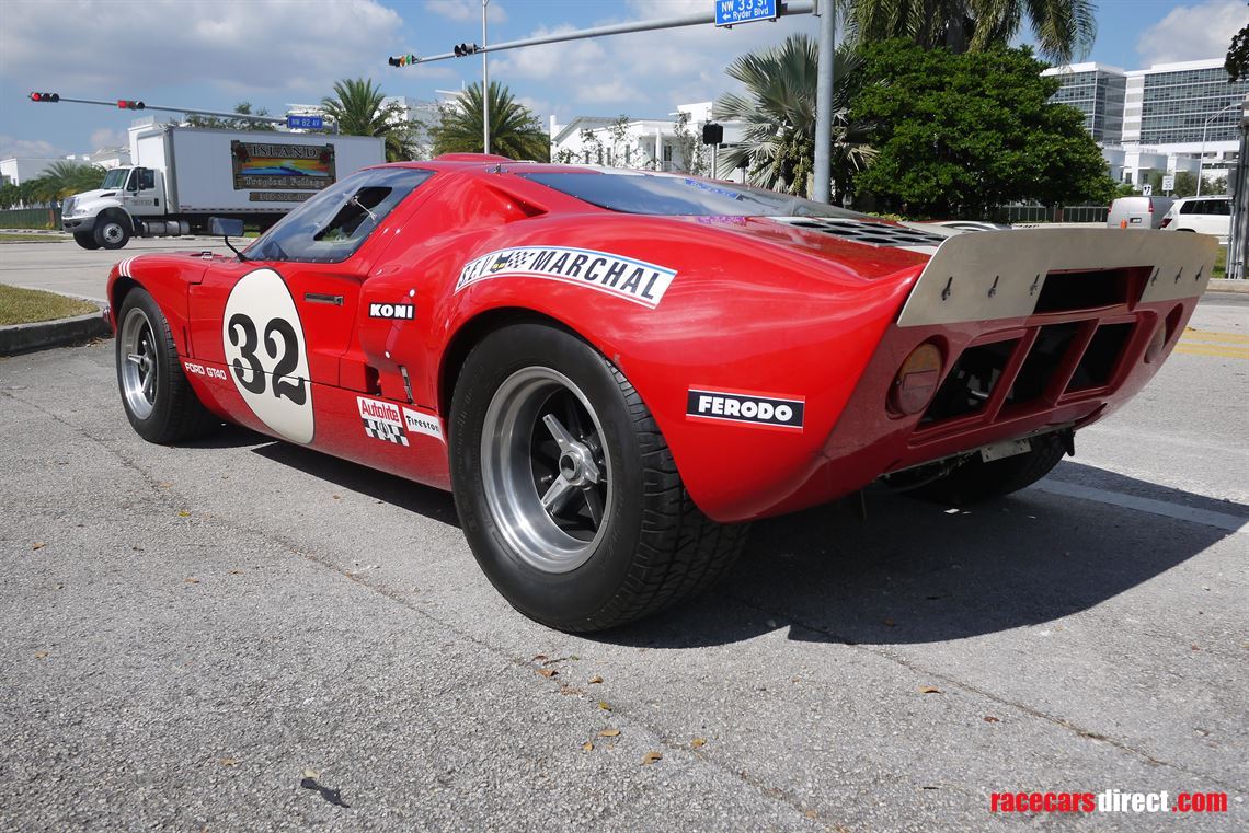 1966-ford-gt40-mk1-rcr-replica