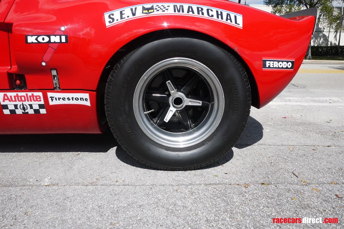 1966-ford-gt40-mk1-rcr-replica