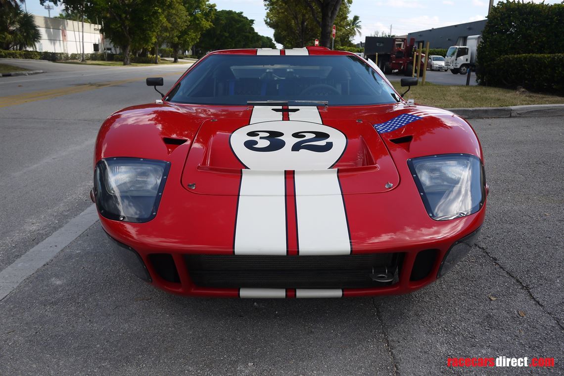 1966-ford-gt40-mk1-rcr-replica