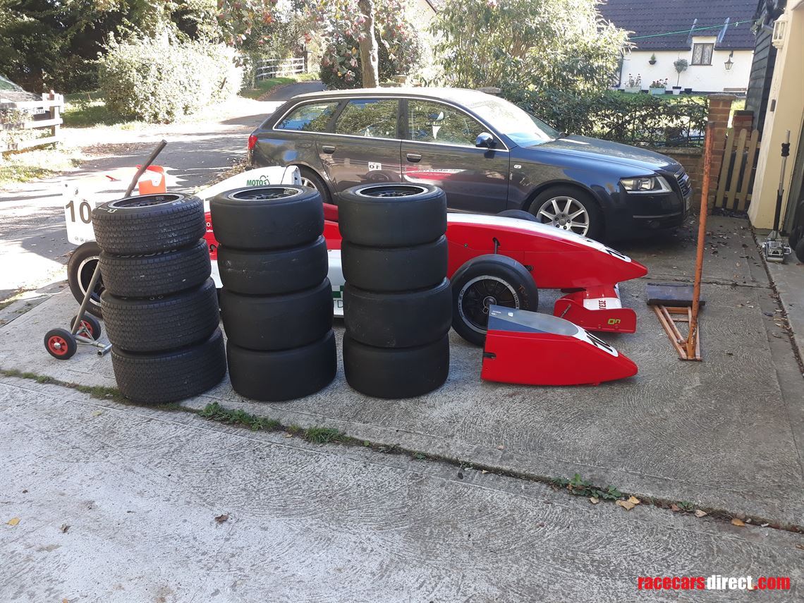 formula-renault-20l-tatuus-2004