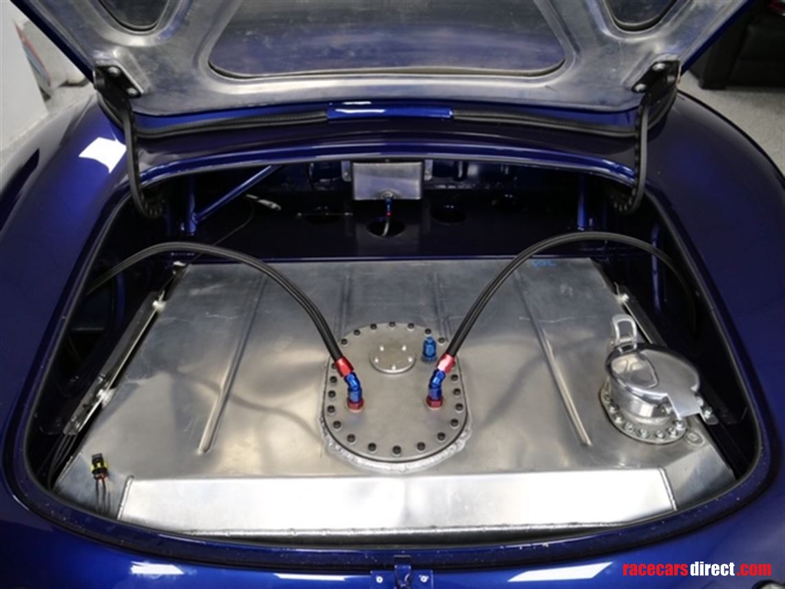 jaguar-e-type-lightweight-fia-htp