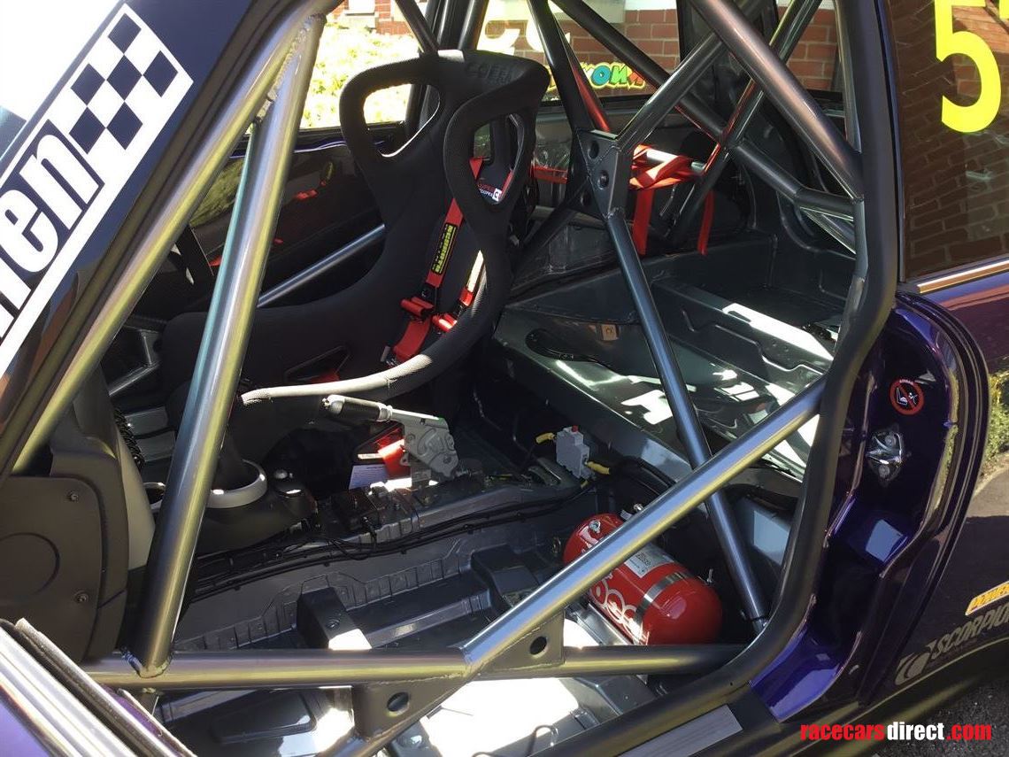 mini-cooper-s-r53-race-track-car