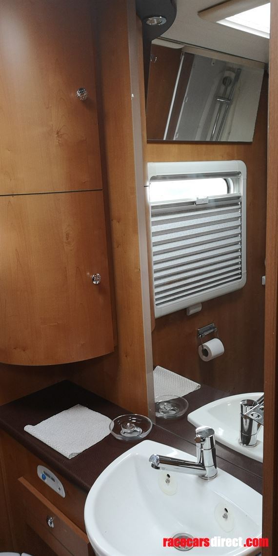 rapido-999m-motorhome-auto