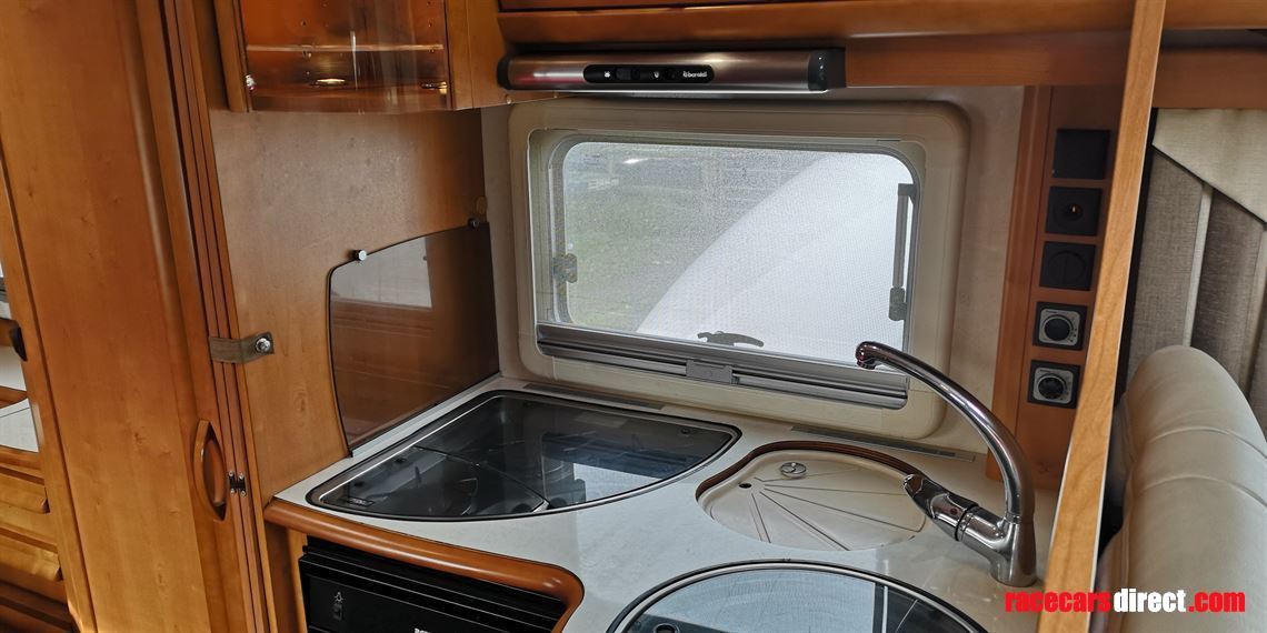 rapido-999m-motorhome-auto