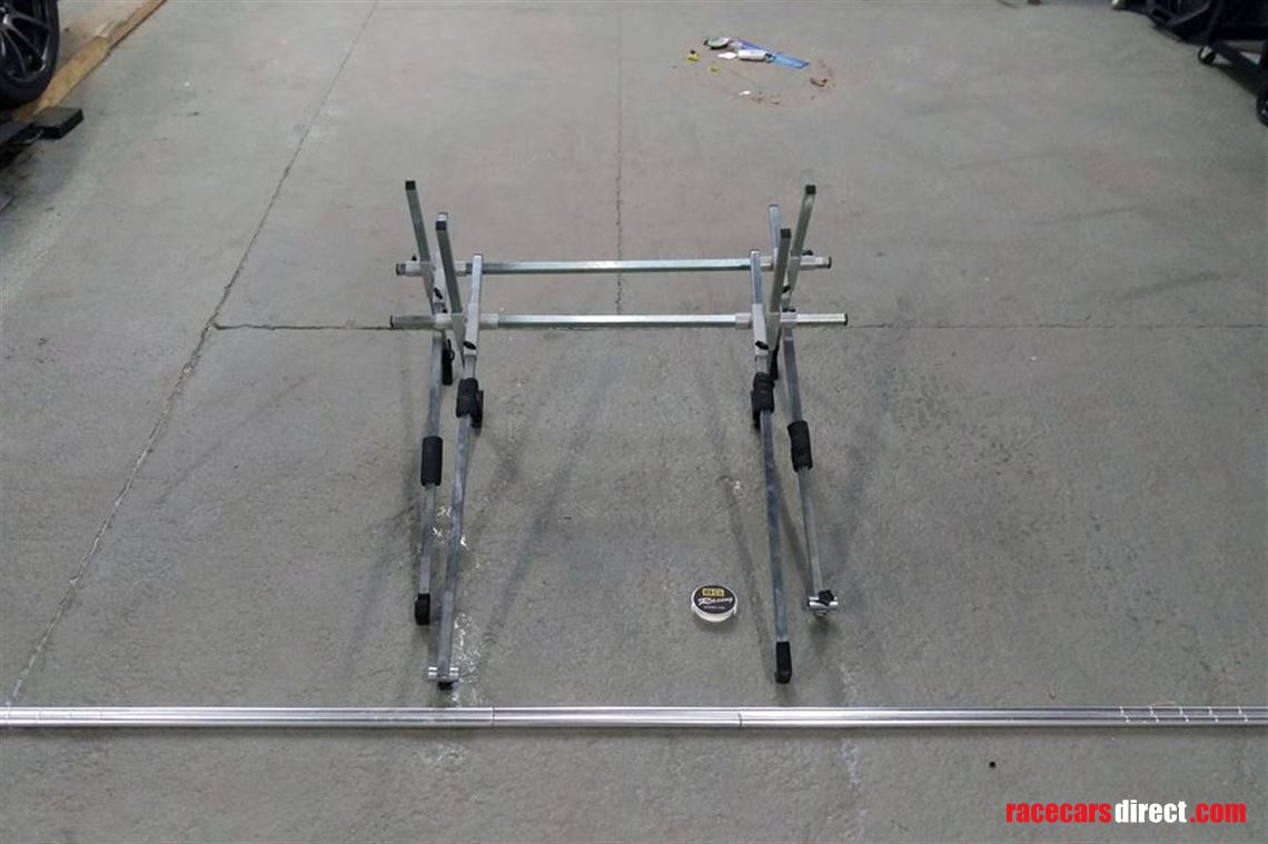 bg-racing-string-lines-kit