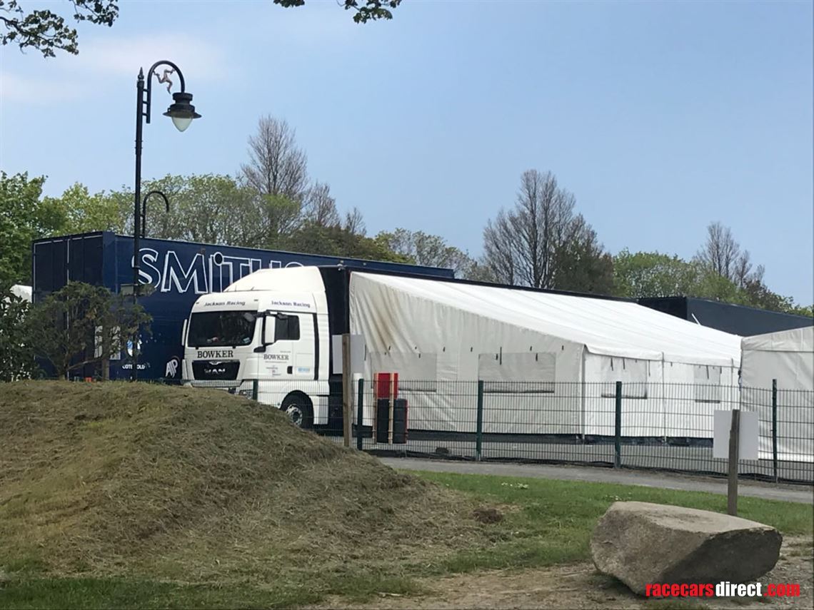 reduced-12-months-mot-on-trailer