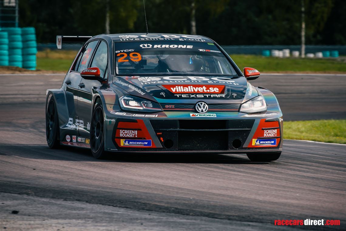 volkswagen-golf-gti-tcr