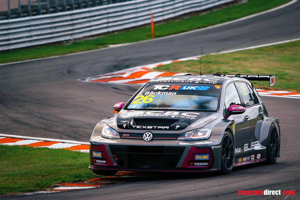 volkswagen-golf-gti-tcr