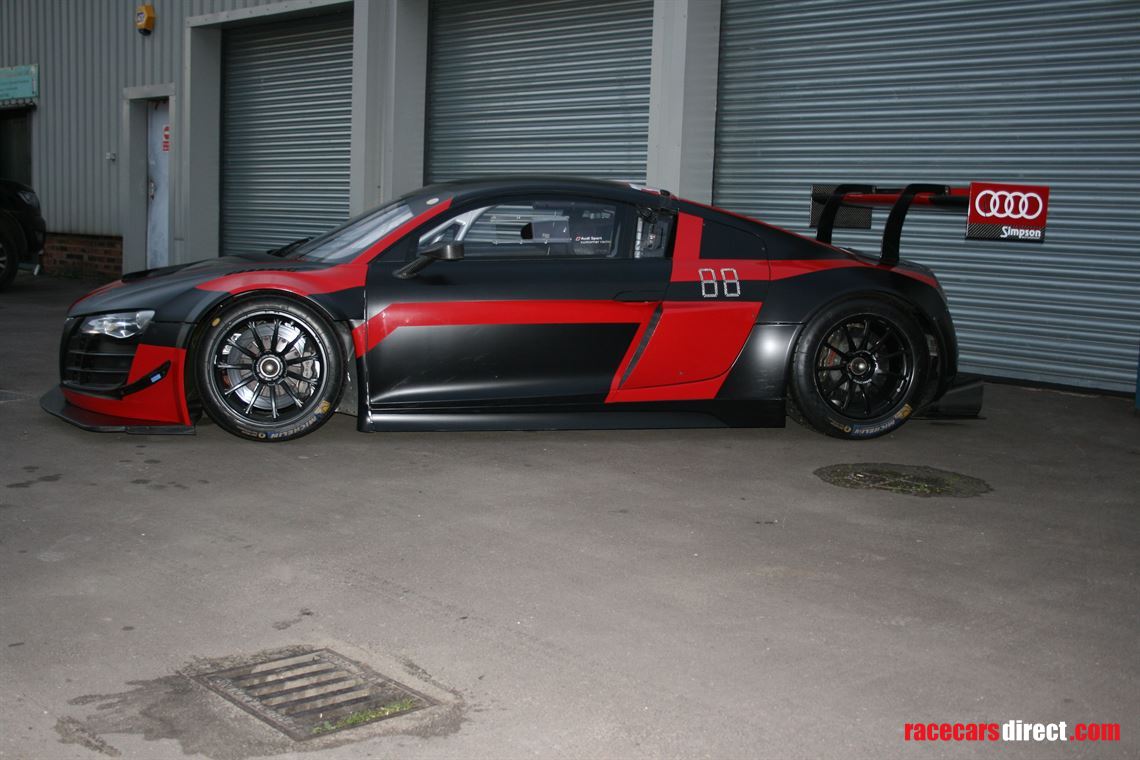 audi-r8-lms-ultra