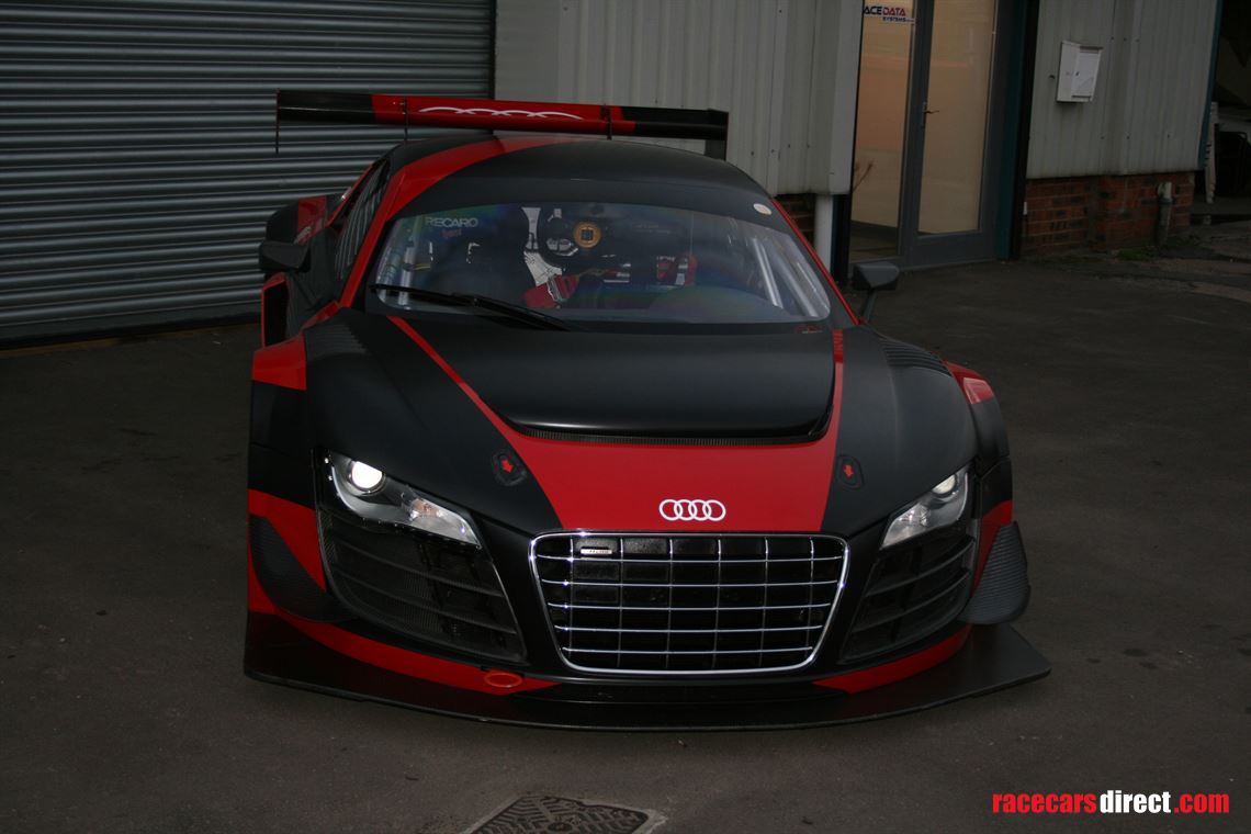 audi-r8-lms-ultra