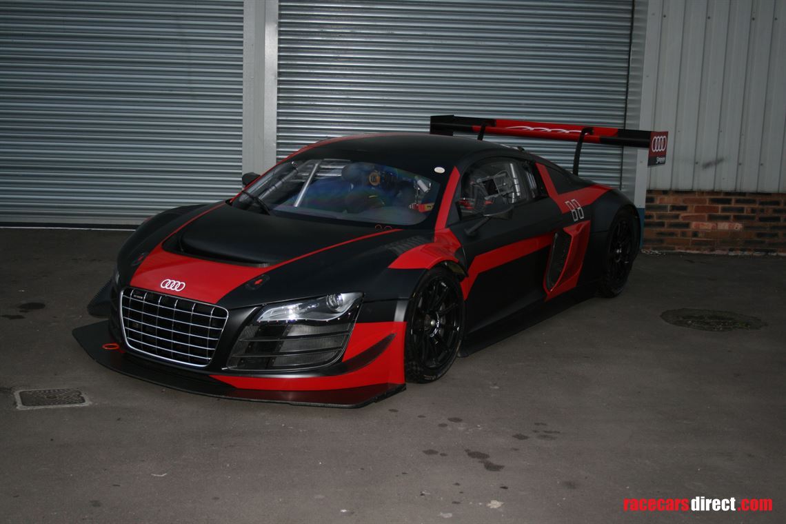 audi-r8-lms-ultra