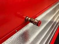 showtrax-light-power-hood