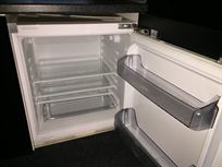 scania-18t-rigid-transporter-with-living-hopk