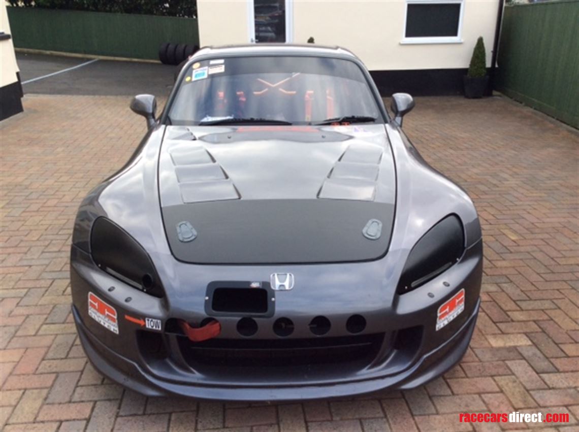 honda-s-2000-race-track-car