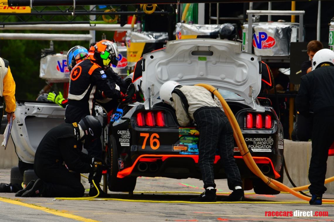 2015-ford-mustang-gt350r-c