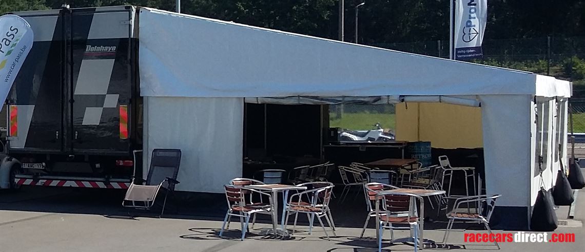 renault-trailer-with-awning