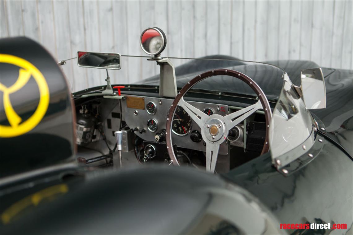 the-ex---jim-clark-1955-lister-jaguar-flat-ir