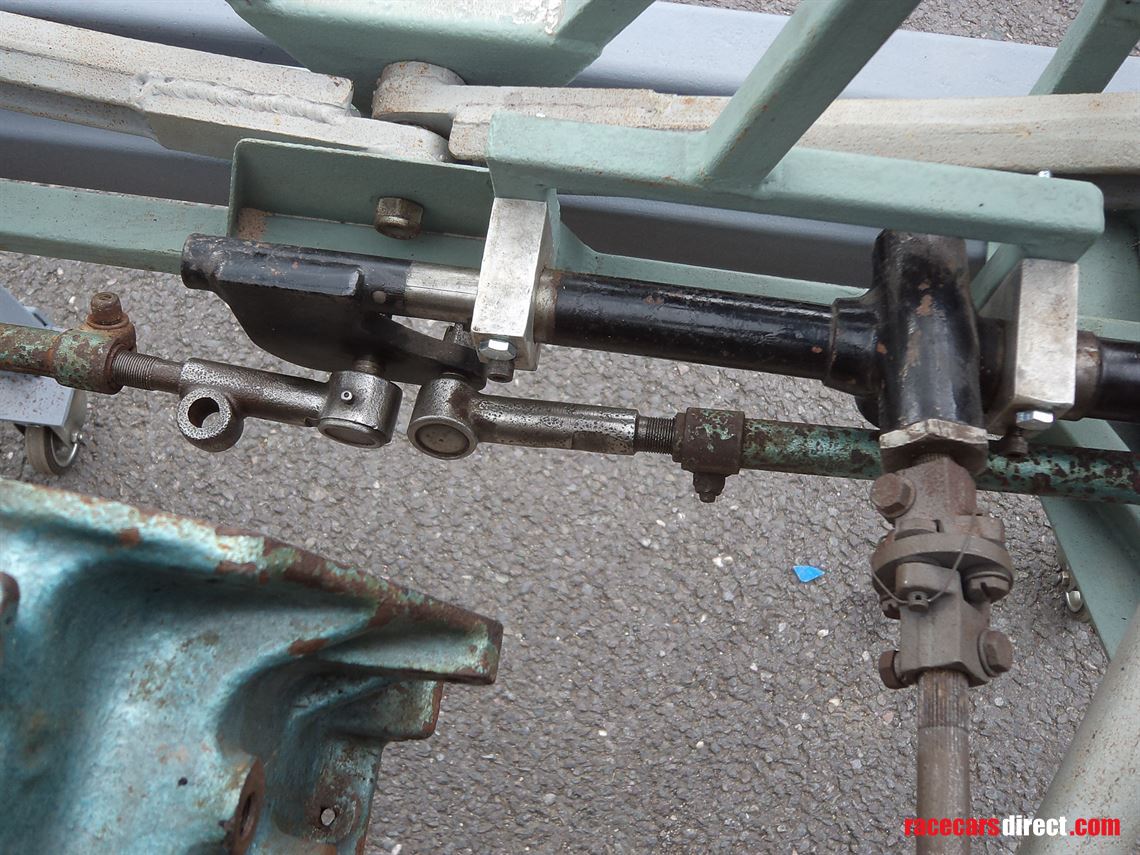 1960s-mallock-u2-mk-2