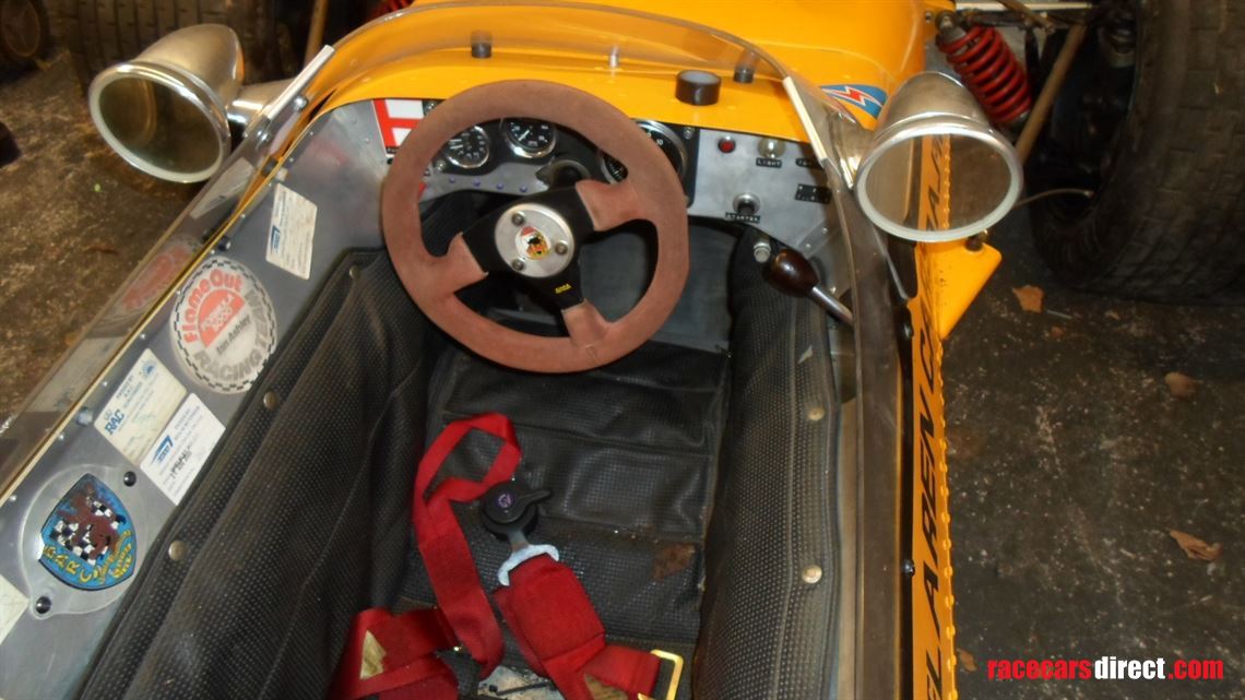 mclaren-formula-5000