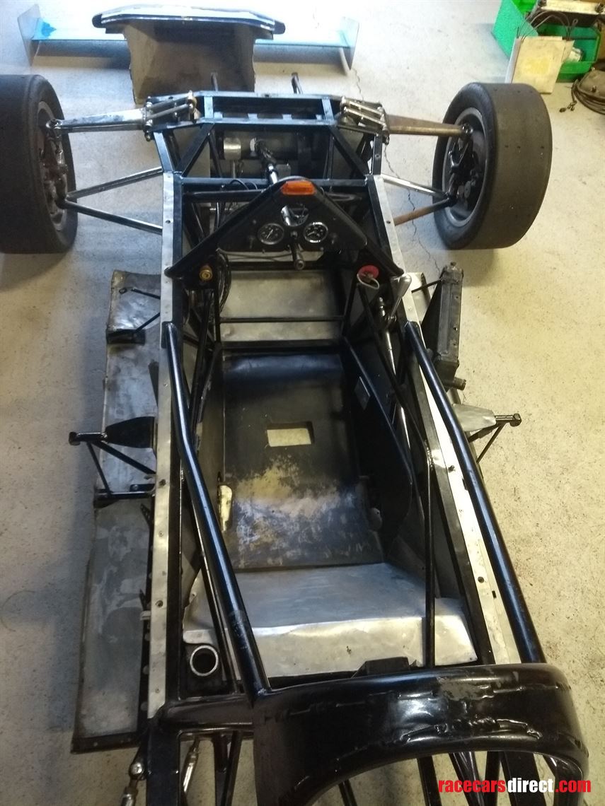 prs-sf83-formula-ford-2000