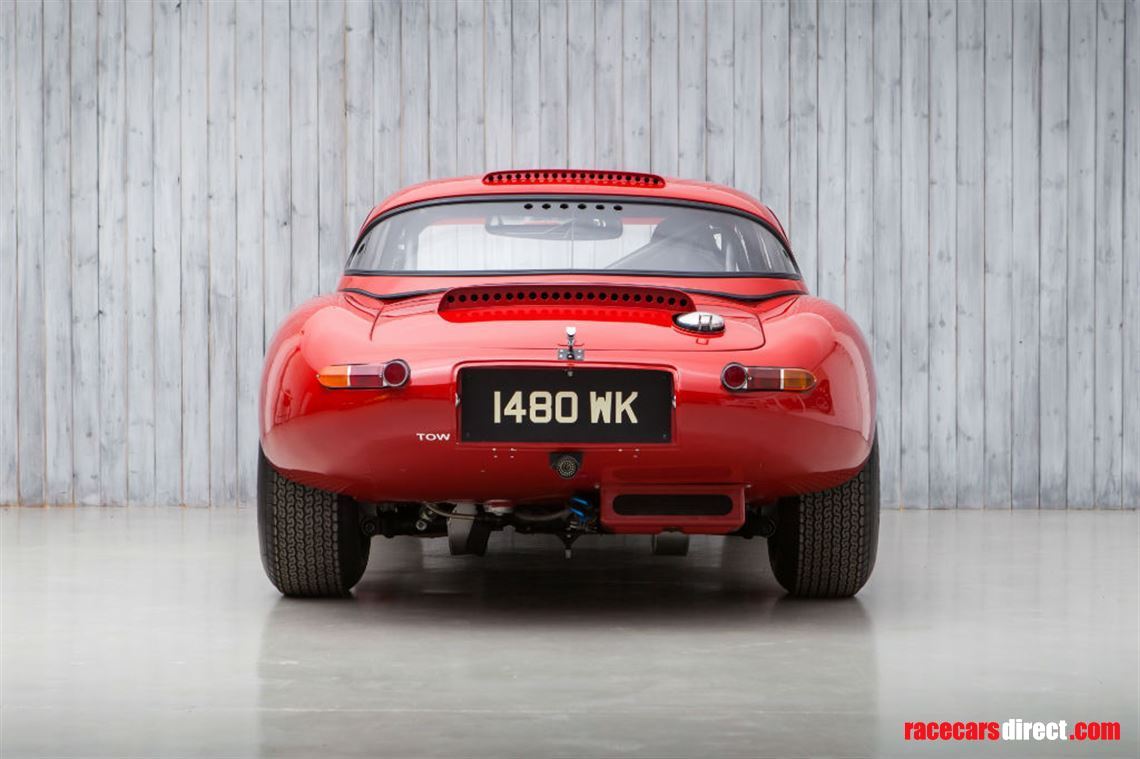 1962-jaguar-e-type-to-fia-semi-lightweight-sp