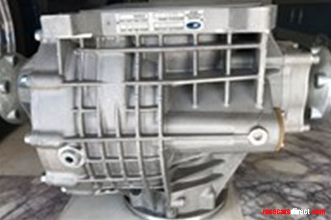 db9-rear-diffauto-with-limited-slip-different