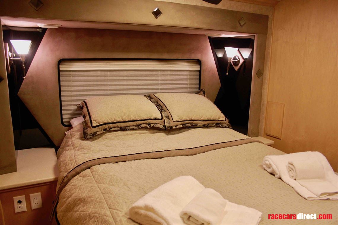 fleetwood-revolution-40l