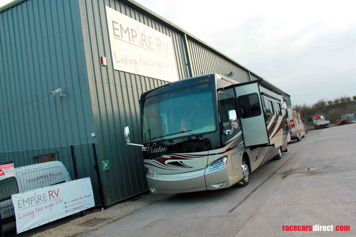 tiffin-phaeton-40qkh