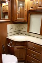 tiffin-phaeton-40qkh