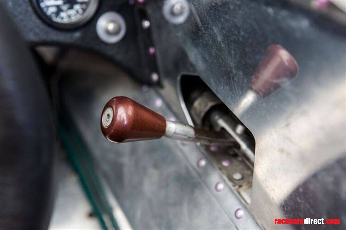 mcrae-f5000---gm1---grahams-chassis
