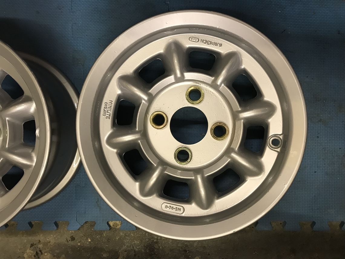 genuine-minilite-sport-alloy-wheels-ford-esco
